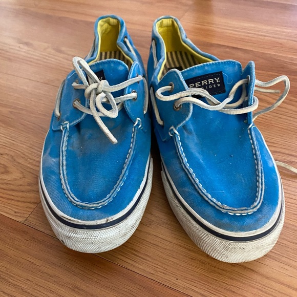 Sperry’s Topsider - Picture 2 of 9